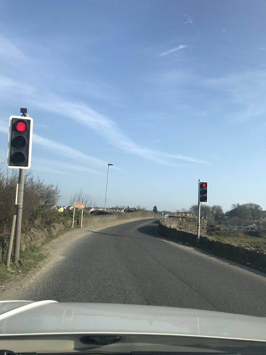 M_AndersonSF's tweet photo. Visited the only set of traffic lights at any border point in Europe!
We then visited the lovely Ciarán at his bar & restaurant, The Smuggler’s - síopa on route, being refurbished!
Beep beep. Onto The Fir Trees!
#Brexit #DiplomaticOffensive #StrabaneStyleSir https://t.co/eLmH3OUTbx