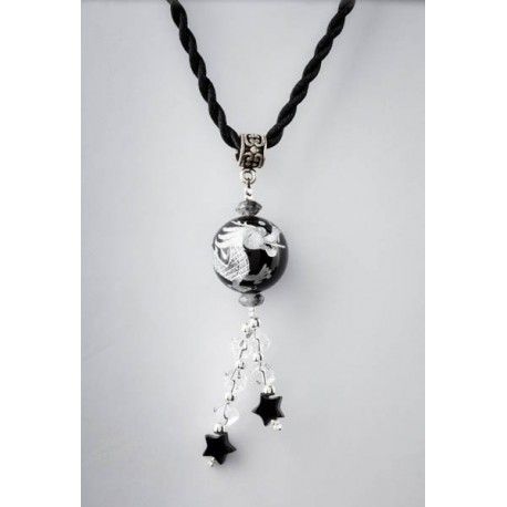 taloostone's tweet photo. Pendentif Femme ONYX Noir - Cristal De Roche

https://t.co/FHxZpgPhNP

Composition du Pendentif: 
1 Boule Onyx noir gravé dragon d’argent

#taloostone #bijoux #jewellery #francais #fabriquesenfrance #fabricationartisanale #madeinfrance #frenchmade #france #coupdecoeur https://t.co/ph0nFlEIiQ
