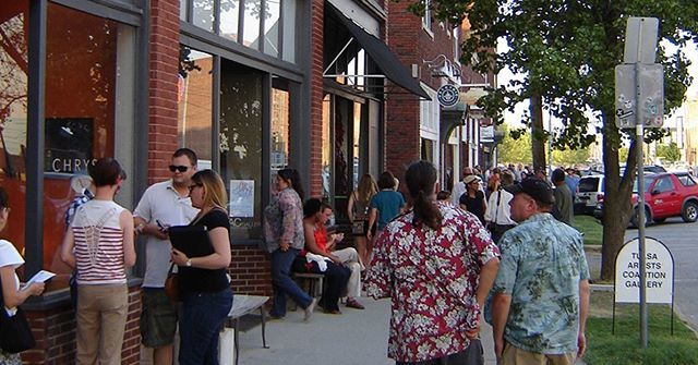 thisweekintulsa's tweet photo. Friday 3/1 @ 6pm
First Friday Art Crawl
Free Live Music and Art Museums
Tulsa Arts District
6-9pm, Free Adm to Most, All
@tulsaartsdist #free #museums #art #tulsa #thisweekintulsa https://t.co/ZQhR1bMOXb