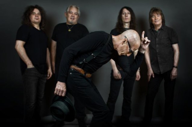 UFO Announces Final North American 'Last Orders' Tour blabbermouth.net/news/ufo-annou…