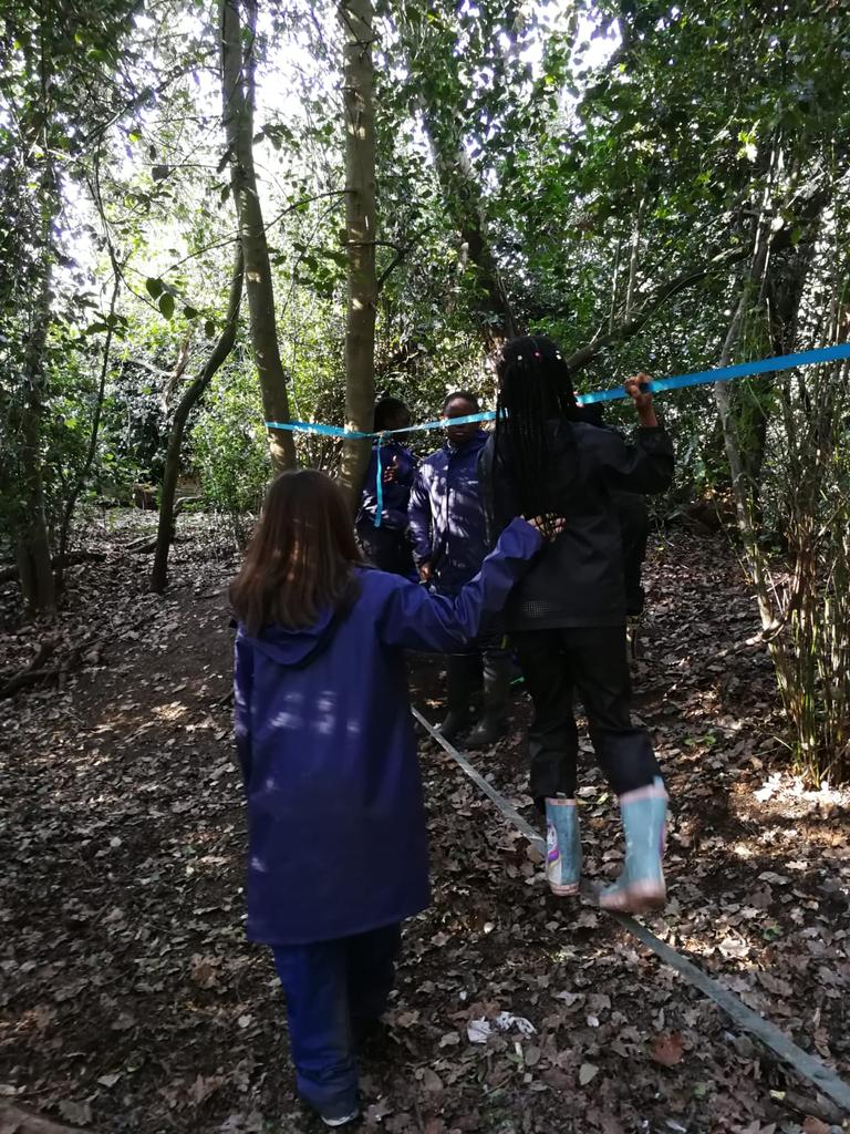 headstfidelis's tweet photo. Kindness in action at forest school today. #pixl #amindtobekind https://t.co/l5JOTNGxYz