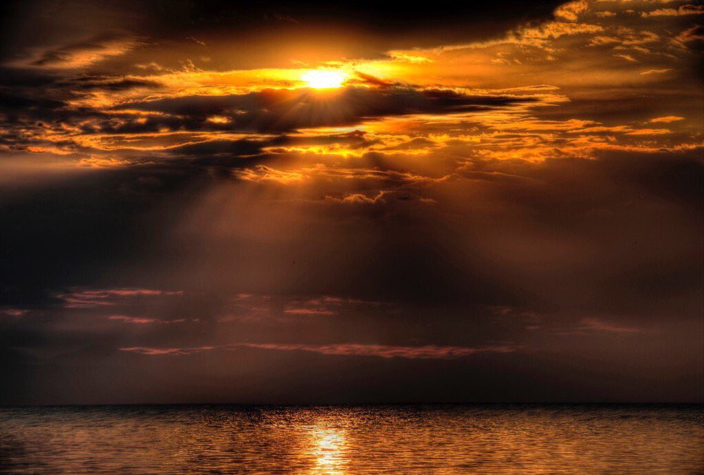 Dark Sky Photography tweet media