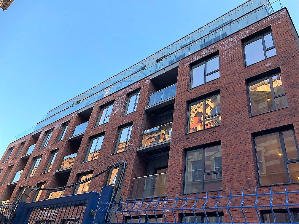 With #scaffolding down and #Manchester basking in February sun with record Winter temperatures, it’s the perfect opportunity to unveil the exterior of #Halo, our #newbuild #development in Simpson St. in the heart of #Manchester. bit.ly/2IHF6F
