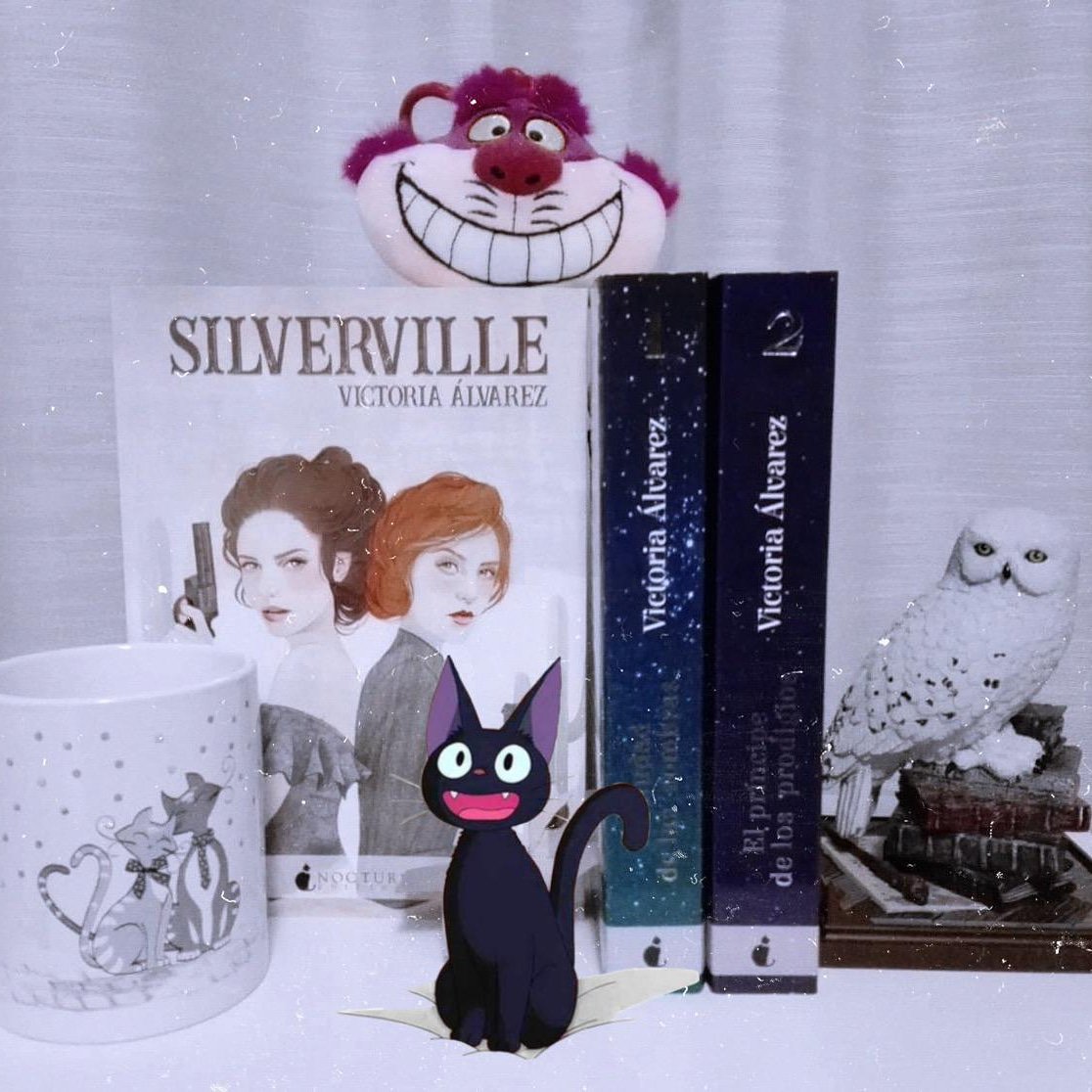 MartaMarn1's tweet photo. Un #GatoNoctuno y un libro de @NocturnaEd 

Como si fuera fácil elegir solo una de las maravillas que publican 😻😻 https://t.co/oi88G66Esn
