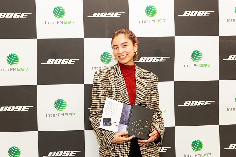InterFM897's tweet photo. BOSE presents SOUNDS GO FREE 出演時のラブリ @lovelizm のインタビューがここだけですぐ読める!!聴ける!! ⇒https://t.co/0lkDPtaIZ0

さらに番組からプレゼントも! 

@InterFM897 をフォローして、このツイートをリツイートされた方にラブリのサイン入りBose #SoundSport Freeをプレゼント!! https://t.co/8mRD5c2sA7