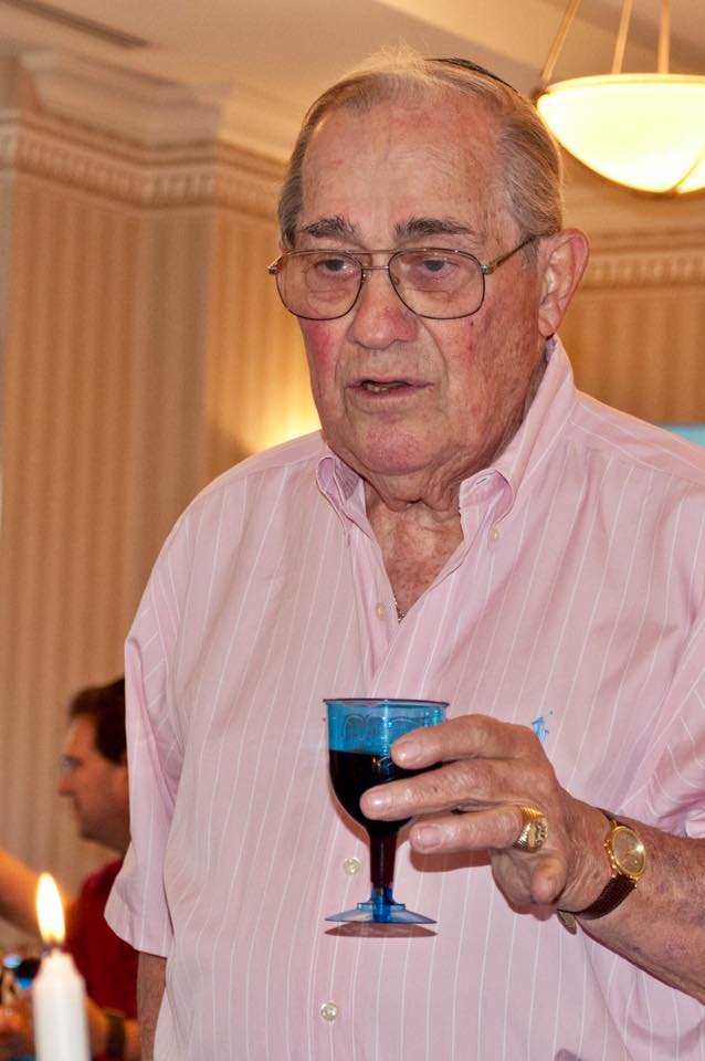 AOLondon's tweet photo. We are deeply saddened by the passing of one of the giants of Alpha Omega Dr Ben Williamowksy - A Meritorious Service Award recipient &amp; past International President of AO.
Truly a most amazing role model, he was kind, generous, warm and concerned about the welfare of all he met. https://t.co/we9sizrjs2