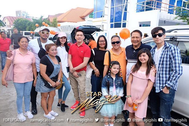 starmagicphils's tweet photo. #FamiliaBlondina Cast Road Tour in Roxas Capiz https://t.co/GhP9QvaV0w https://t.co/5kVluAi7tE