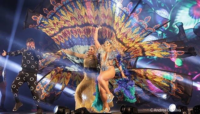 machelmontano's tweet photo. Thank you K2K Alliance &amp; Partners ("K2K") for sharing your beautiful art with us on Machel Monday 2019 🙏🏽 Machel Montano and Ashanti #machelmonday #machelmonday2019 @machelmontano @ashanti #goat 📷 @andrea_de_silva_photography #k2kalliance https://t.co/Tb9aKVR70Y https://t.co/lAhQrOVzp7