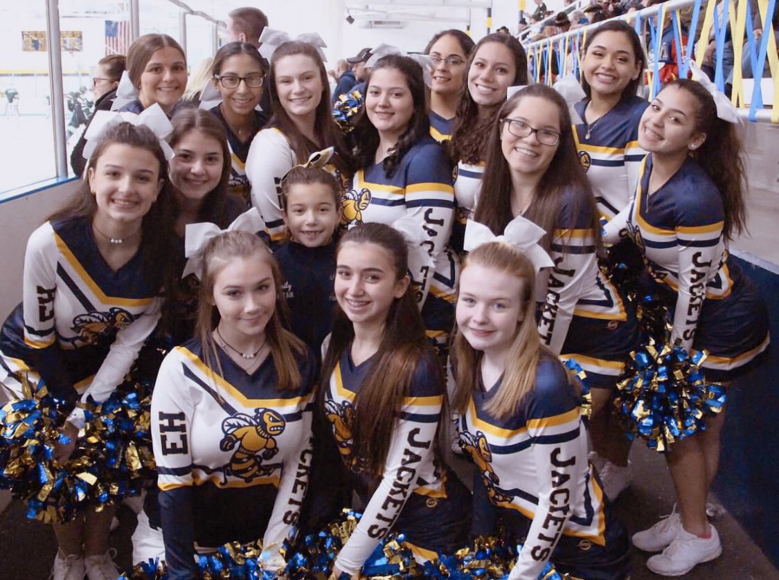 Just like that another season is in the books, had a great year 💙💛