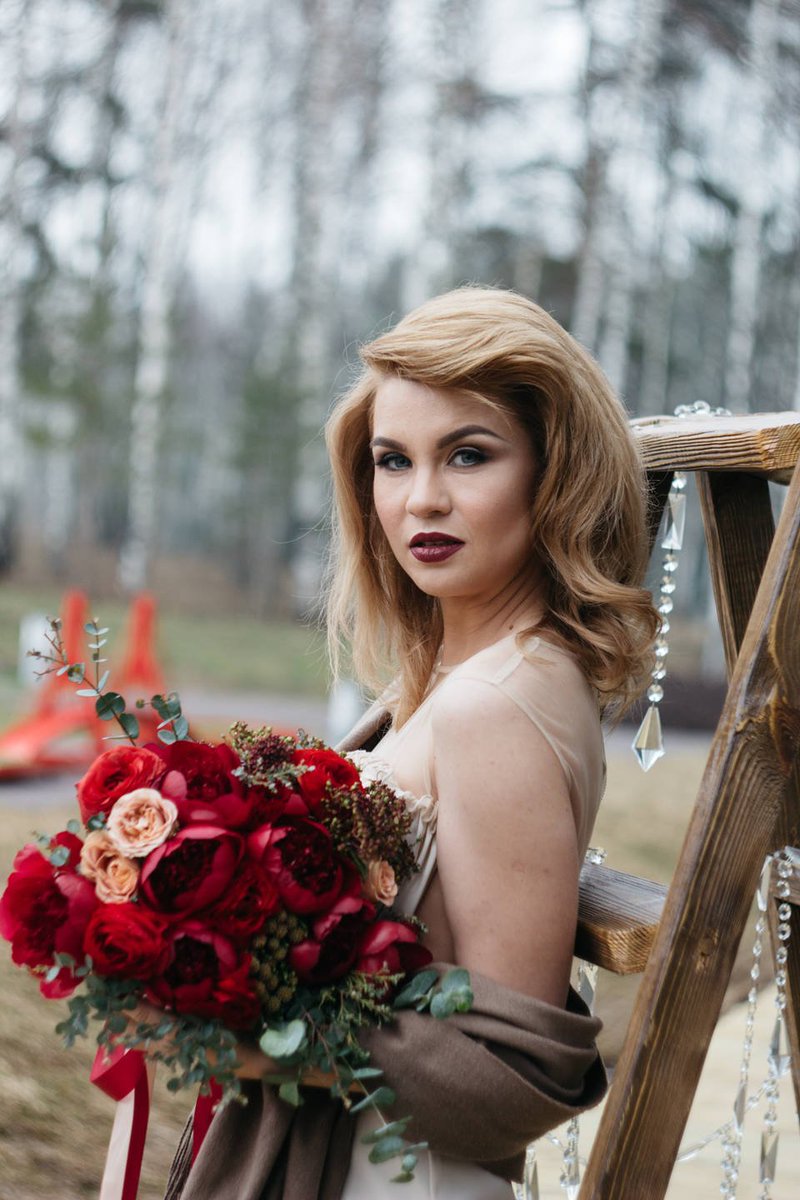 La vie et l'amour sont la même chose. Quand il n'y a pas d'amour, il n'y a pas de vie.
Roch Carrier

letunneldelamour.com agence #matrimoniale internationale leader en #Ukraine et en #Russie Des #rencontres sérieuses et de qualité pour #célibataires exigeants.