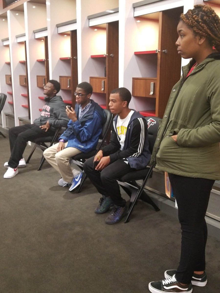 Theo Smith, Jr. tweet media