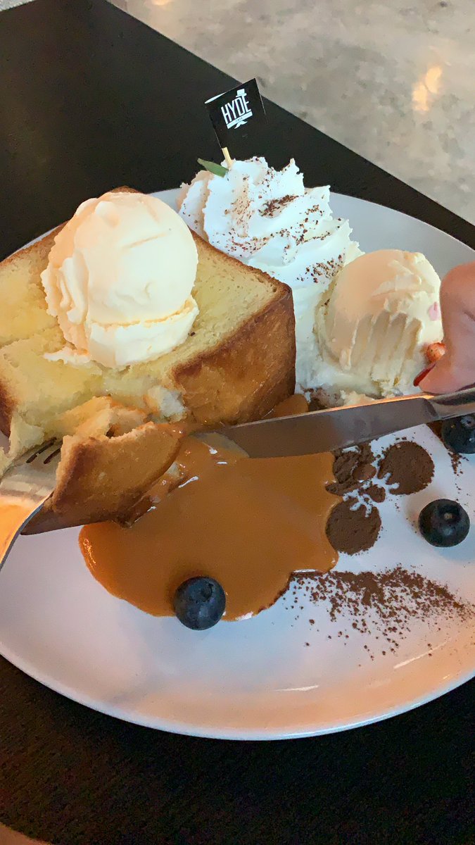 dehartiej's tweet photo. ทุกคน สิ่งนี้อร่อยมาก โทสชาไทยของร้าน HYDE สยามวันชั้น 7 ปริมาณเยอะนะ แต่ไม่เลี่ยนเลย หวานน้อยด้วย หอมๆ อยากให้ไปลอง 🤤 https://t.co/mqdML59zxl