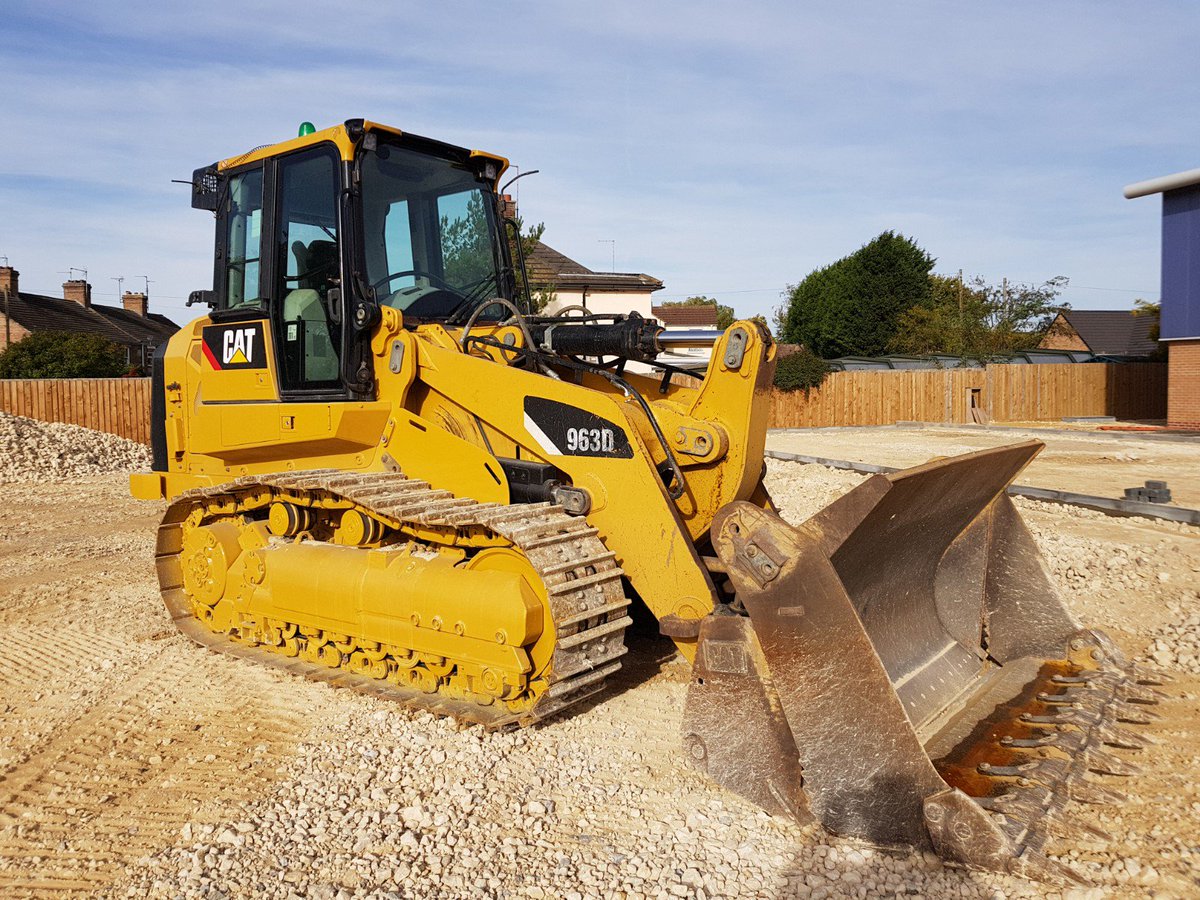GCEHireFleet's tweet photo. 2011 #Cat #963D available for #hire/sale.
01733 202 969
#heavymachinery
#bulldozer
#cat963D
#heavyhaulers
#gcehirefleet
#caterpillar
#earthmovers
#planthire
#plantsales
#heavyplant https://t.co/Rzr85gTu0d
