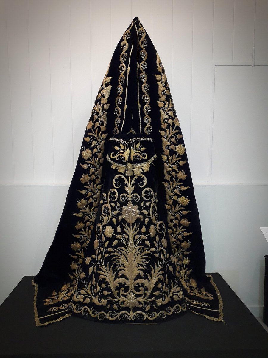 HdadSoledad84's tweet photo. ACTUALIDAD | 📌 Nuestra Hermandad en la exposición #SoledadUniversal del @cmisevilla
➡️➡️ https://t.co/eV8KCVogbz
#SoledadLuzDelCielo #SiempreLaSoledad https://t.co/eBqMjqcQ4N