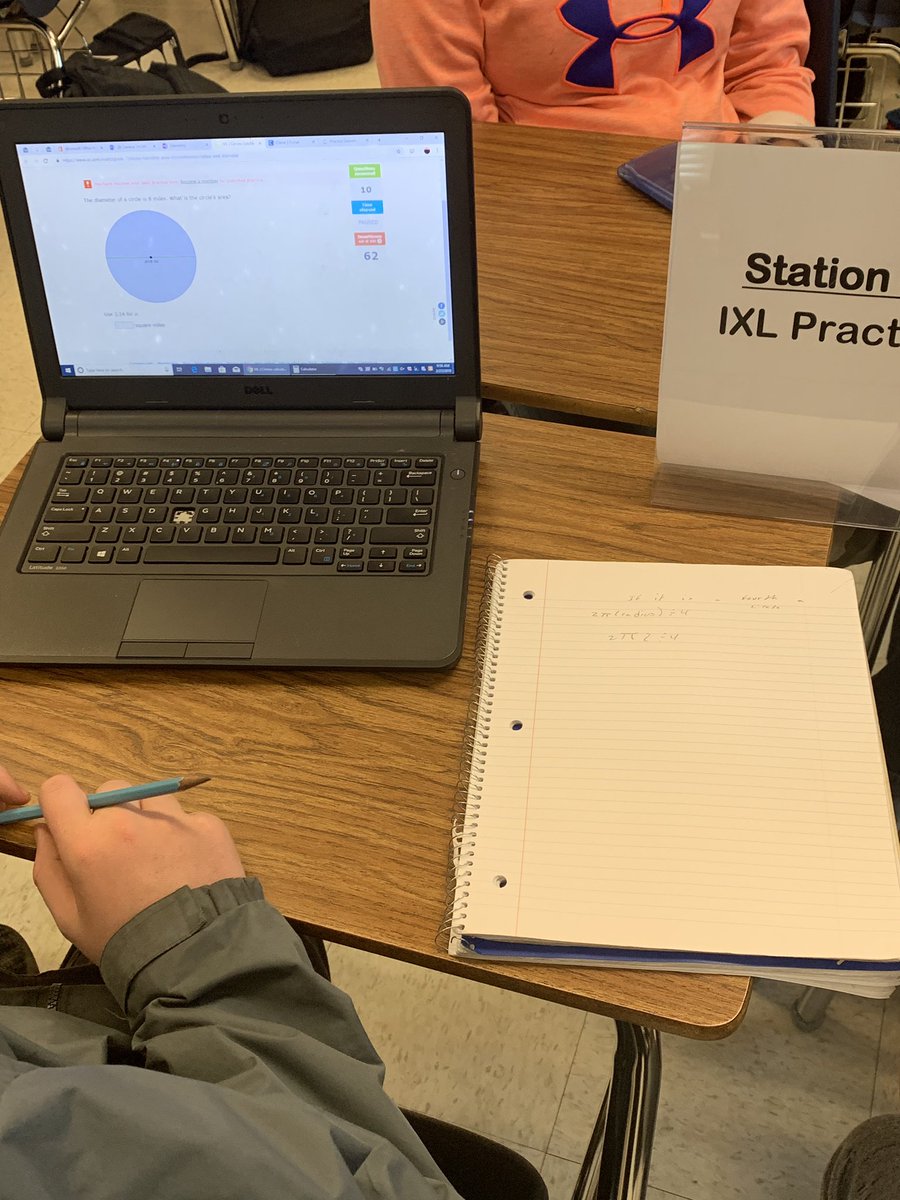 arwilmoth's tweet photo. Students are reviewing circles by working in stations which are outlined in @msonenote π activities include @StudyIsland @quizizz #teachertalk #digitaltaskcards with @MicrosoftForms and @IXLLearning thanks to @MissMurdocksLab for the idea! @HuntersCreekMS @dlthcms https://t.co/mj9GYtaAfO