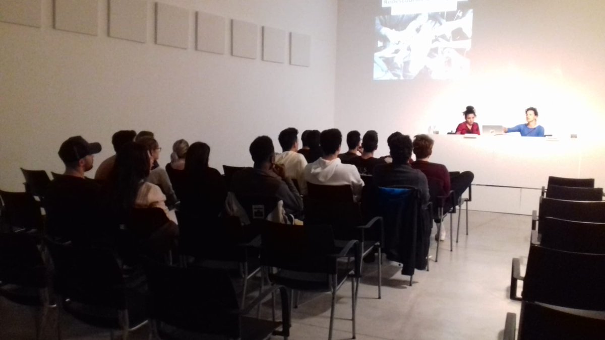 esbaluardmuseu's tweet photo. Un any més acollim a @EsBaluard el Fòrum Comunicació, Educació i Ciutadania que organitza #ESF #EnginyersSenseFronteres i que avui versa sobre #fotoperiodisme i #gènere amb @surianna i #PatriciaBobillo https://t.co/ZrKZwkwSQz