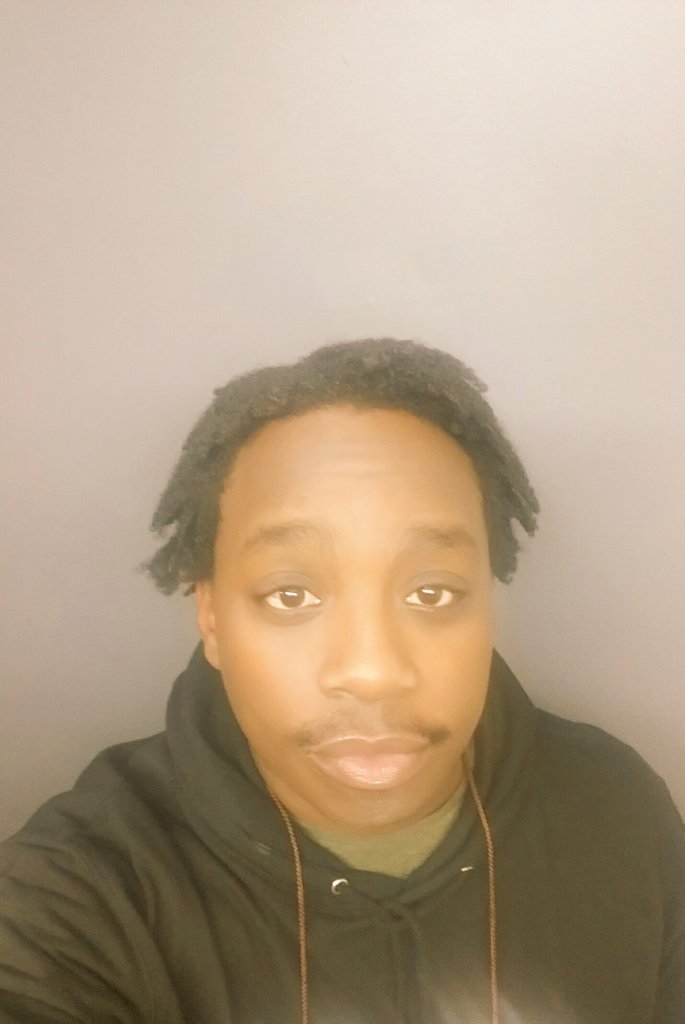 edwinmethu's tweet photo. Photo shoot tomorrow and my hair is in bits ffs #afroproblems #NearlyThere 😂😂😂 https://t.co/cs0nbNYfap