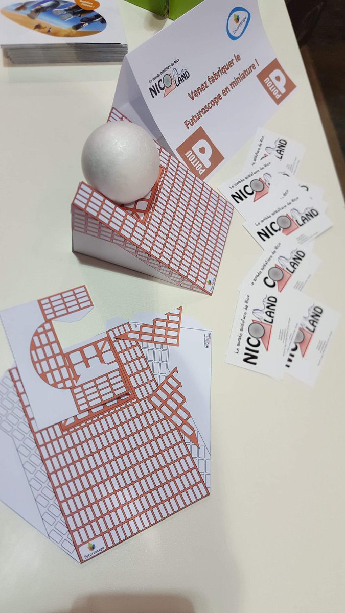 futuroscope's tweet photo. Aujourd'hui on fabrique le @Futuroscope en miniature sur le stand @MarquePoitou #SIA2019 avec #Nicoland et @departement86 https://t.co/qYIg3MiaZ4