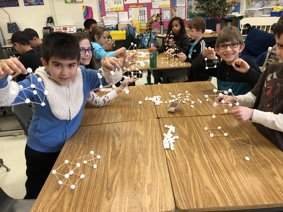 Dabney50176672's tweet photo. Exploring geometric figures with marshmallows and toothpicks. Having fun with STEM concepts in Ms Erickson’s class.😀#Tolbertcares #Tolbert18 #Tolbert19 #funmath https://t.co/JALd05TdC2