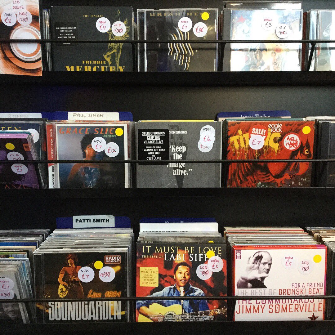 RecordRevivals's tweet photo. 100โs of newly #reduced cds ๐ฟ In stock now!! Come grab a bargain, open Tue-Sat 10-5. #recordstore #recordshop #sale #cd #cheapcheapcheap https://t.co/2yH2N1Yboh