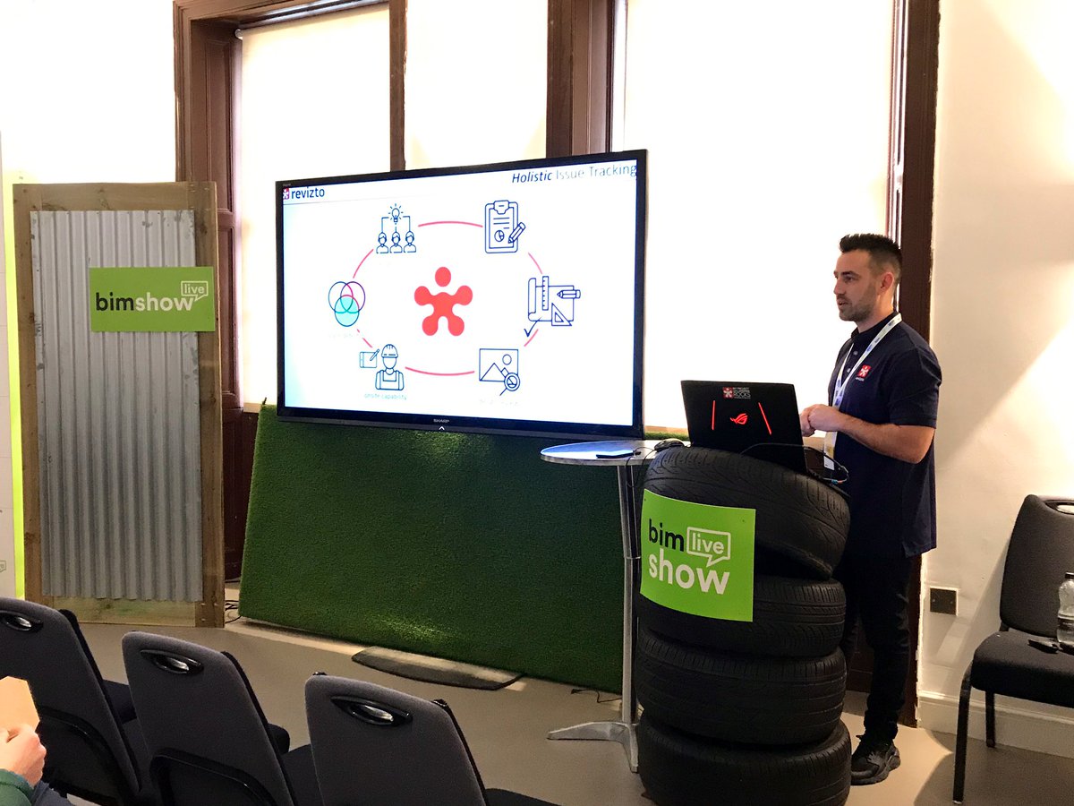 rhyslewis_bim's tweet photo. '#Digitalising #IssueManagement by taking a holistic approach and embracing the whole project team utilising @REVIZTO' #BSL2019
#SingleSourceOfTruth
#DigitalAuditTrail
#BIMfun https://t.co/fDhfOZwCbl