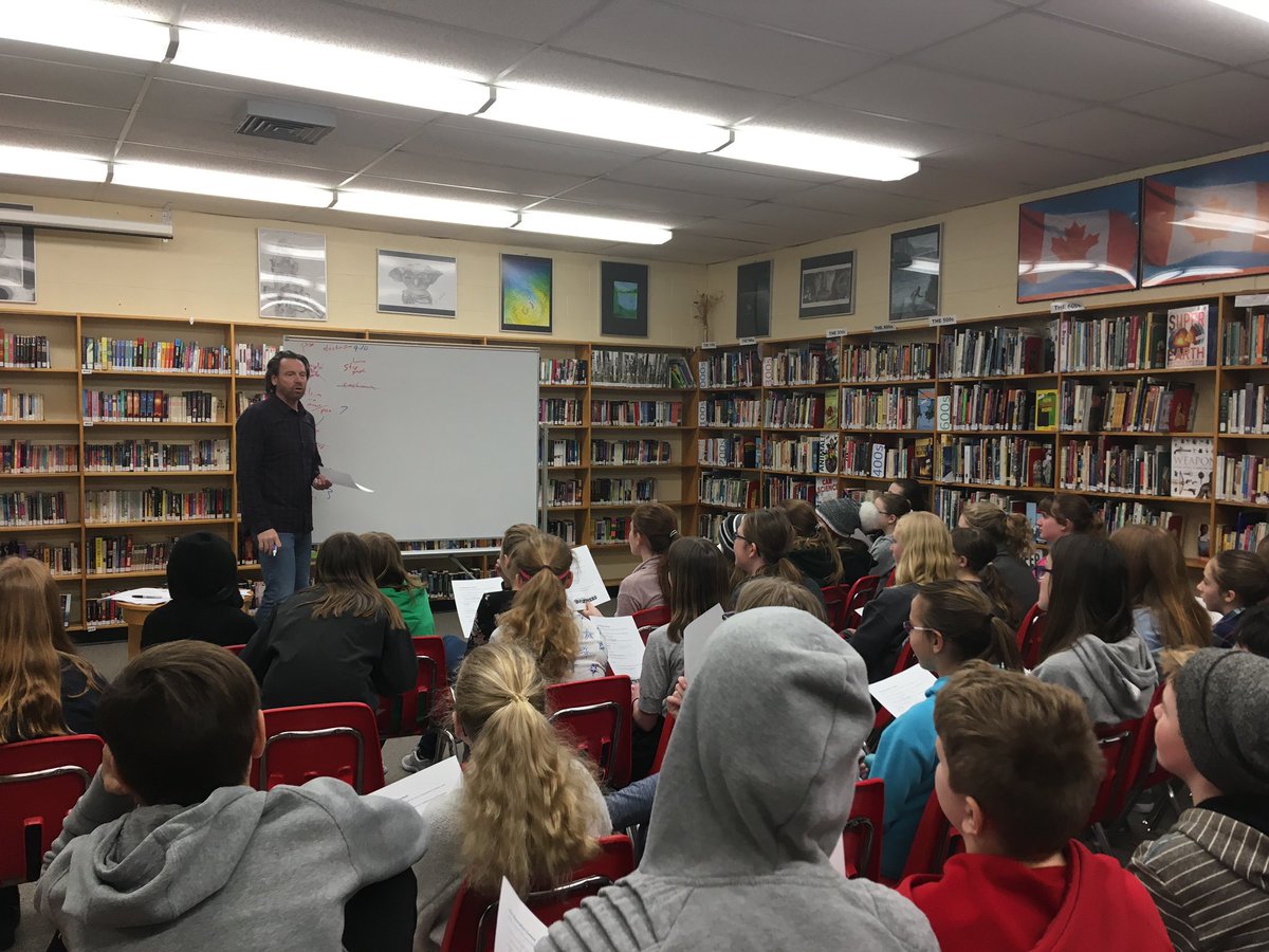 NivervilleCollegiate tweet media