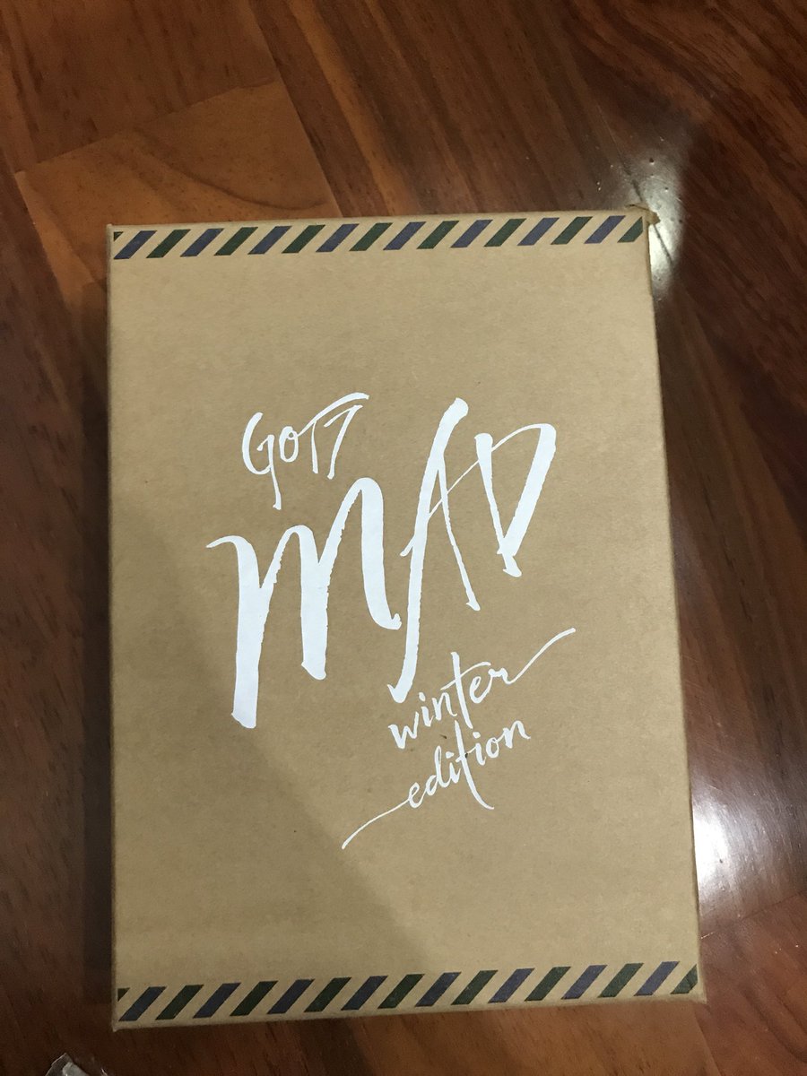 fai_nyp's tweet photo. 🌈🌈🌈ขายบั้มgot7 mad winter ของครบ(ไม่มีการ์ด) สภาพของข้างในดีมากๆๆๆๆ จิงๆ ทักมาขอดูของข้างในก่อนได้ค่า ซื้อมาแพงมากๆ ขายแค่ 390รวมส่งเลยย #ตลาดนัดgot7 #ตลาดนัดอากาเซ่ #ตลาดนัดอากาเซ่got7 #got7 #อัลบั้มGot7 #madwinter https://t.co/IKZdJDYaqW