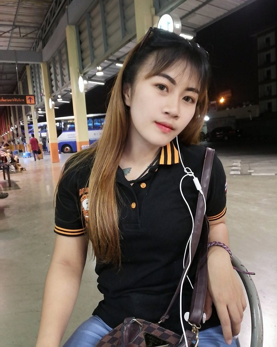 SoNoey7's tweet photo. ไม่ใช่มะม่วง ก็ร่วงได้นะคับ.🤔
#แคปชั่นเด็ด #แคปชั่นแรงๆ
#ด่าแบบผู้ดี #ด่ายังไงให้ดูดี 
#คำด่าที่ไม่มีคำหยาบ #แคปชั่นด่าแบบผู้ดี #แคปชั่นด่า​ #แคปชั่น2019​ #แคปชั่นกวนตีน #ประโยคนึงสะดุ้งทั้งไทม์ไลน์​ #คําคมเด็ดๆ  #คำคมกวนตีน​ #แคปชั่นเสี่ยว @SoNoey7 https://t.co/VJ5bkzow5f