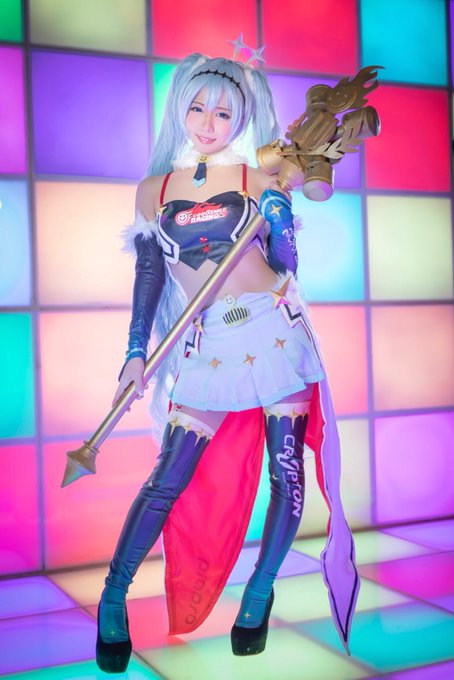 Twitterのコスプレ画像16