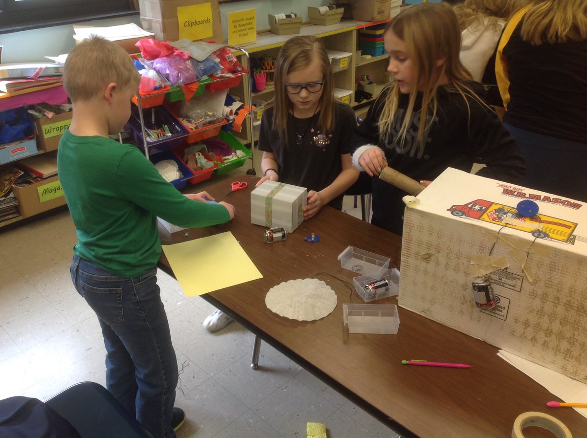 SAES Bergstrom Library Media Center tweet media