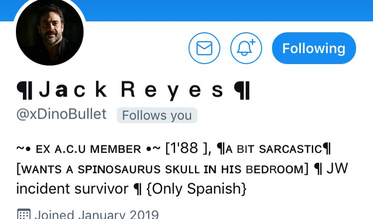 QueenOfDinos's tweet photo. I'm not letting you take my father's skull murder! https://t.co/qWg5QbLWsZ