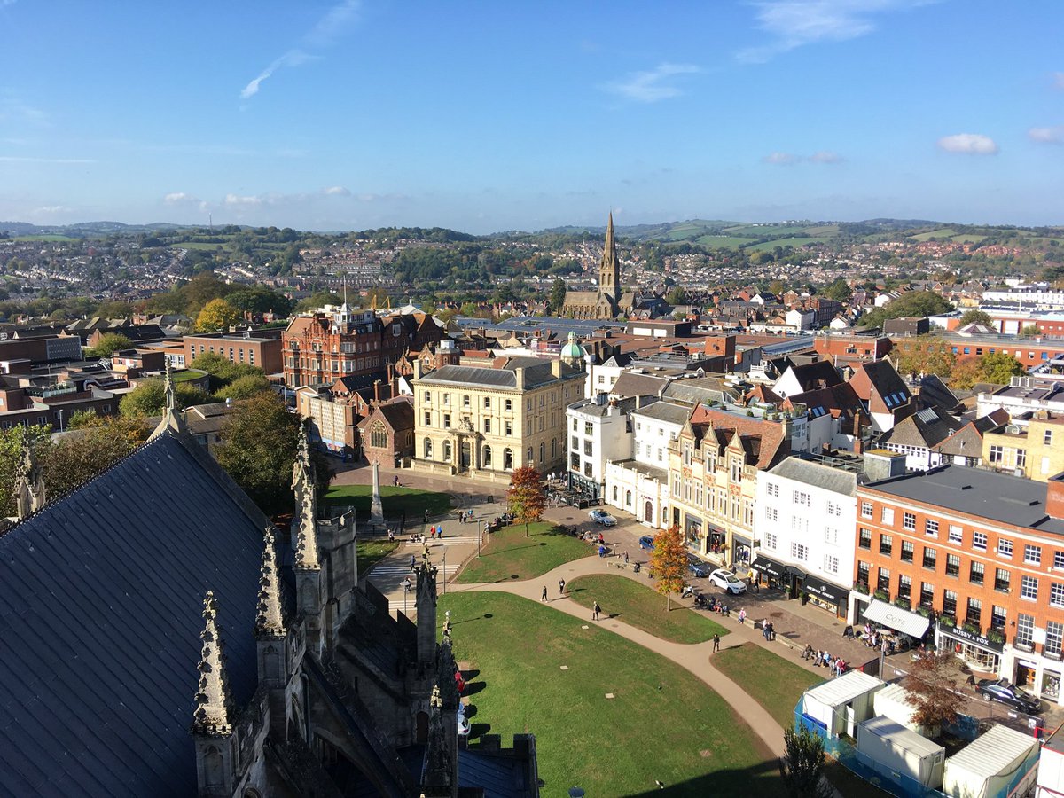 ExeterCathedral tweet picture