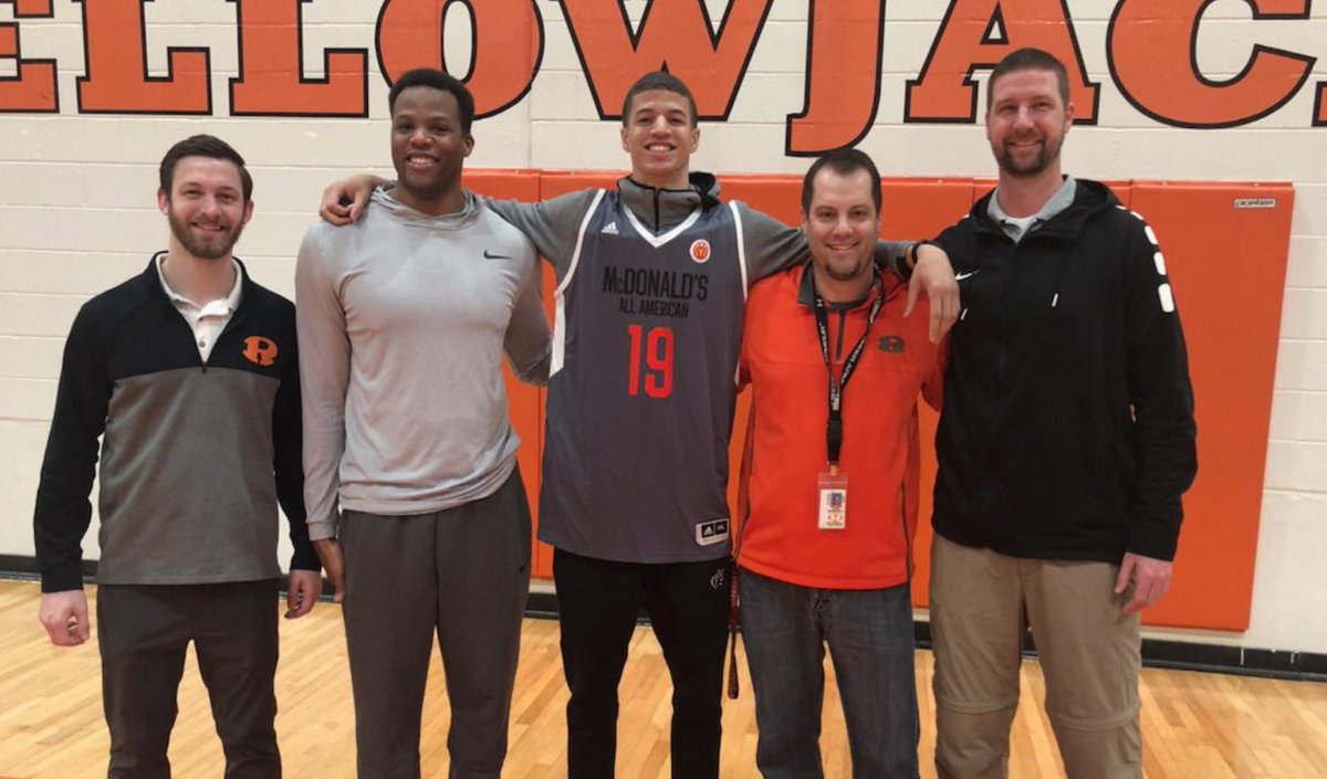 RISDAthletics's tweet photo. Congrats to @S_Williamson35 on getting his jersey for the the 2019 @McDonalds All-American Game! The game will be held in Atlanta on March 27th. He is the first athlete from Rockwall High School to claim this high honor! Congrats Samuell! #JFND https://t.co/HpEFiTJ8T9
