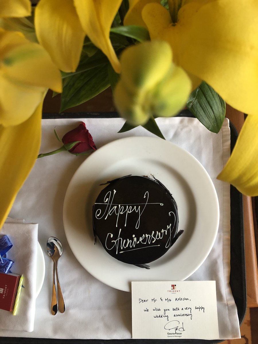 MedhaviModi's tweet photo. Thank you @Tridentudaipur for an amazing stay and a wonderful surprise. The cake was delicious and the service commendable 💕 https://t.co/LJPOCl0Mt8