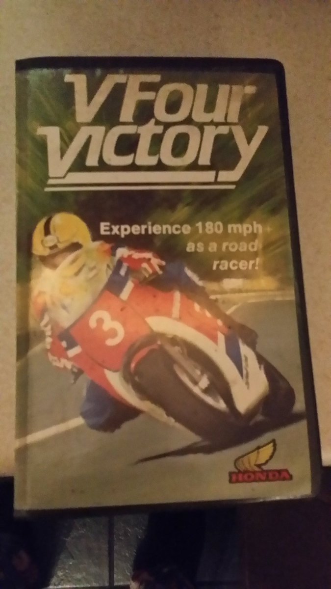 splitty234's tweet image. When you sadly have to clear your old man's stuff but find some old gold rip dad #tt #IOM #joey legend