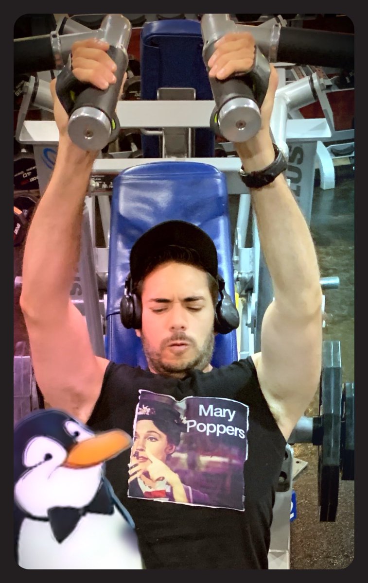 Ruberli_mx's tweet photo. #felizmiercoles de #gymtime hoy en mood #marypoppers seguro que con esto me llevo el Oscar a mi casa en mood #supercalifragilisticexpialidocious #instaselfie #instacartoon #instaguapos #instafitnesss #instachest #instasports #instafashion 👜👢🌂☂️🌬💨 https://t.co/rFvhWPPDc1