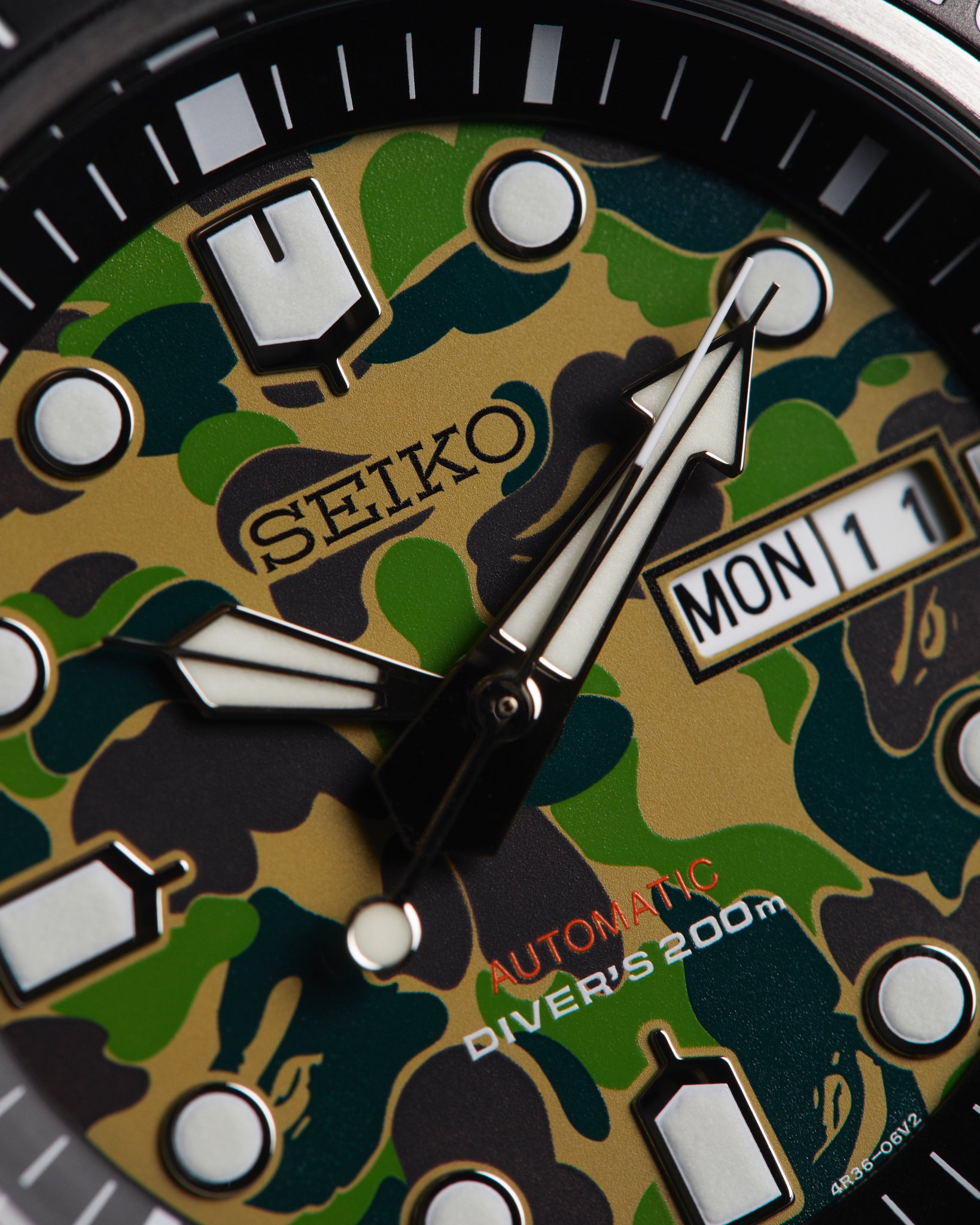 StockX on X BAPE delivers another collab with this camo Seiko timepiece. Shop here https t hAErPQphxL https t vAgMMwYYwd X