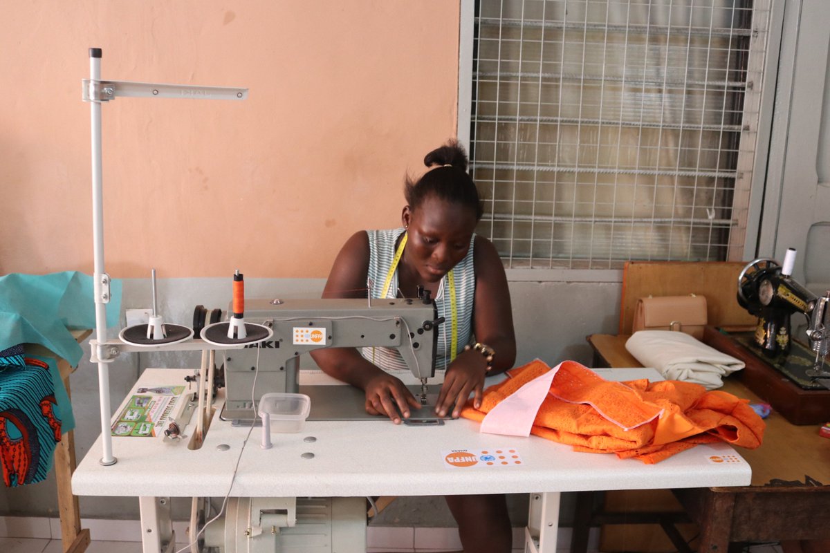 UNFPAGhana's tweet photo. Today, @UNFPAGHANA handed over the newly refurbished and resourced Adolescent Health Unit, Sewing Centre and Nutrition Centre to the Ussher Polyclinic in Accra.
 
Investing in the health and well-being of adolescents...#ForTheGoodOfGhana https://t.co/VpDgdinSgo