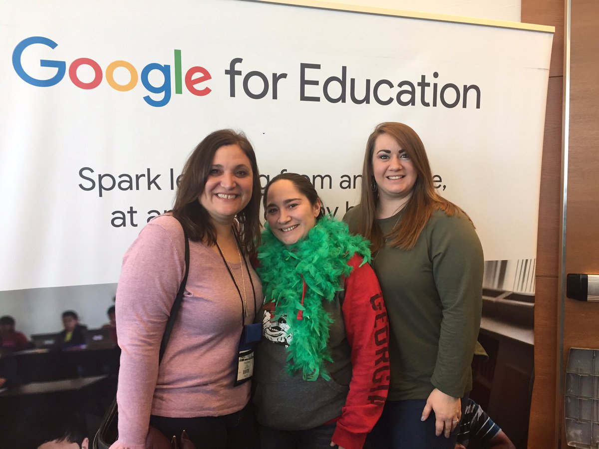 MrsOBrienLP's tweet photo. Great information and tools to use for Genius Hour with my fellow geniuses @AlyseSchmidt @ArdmoreLRC #ICE19 #ASD4all https://t.co/8qpPCNseZB