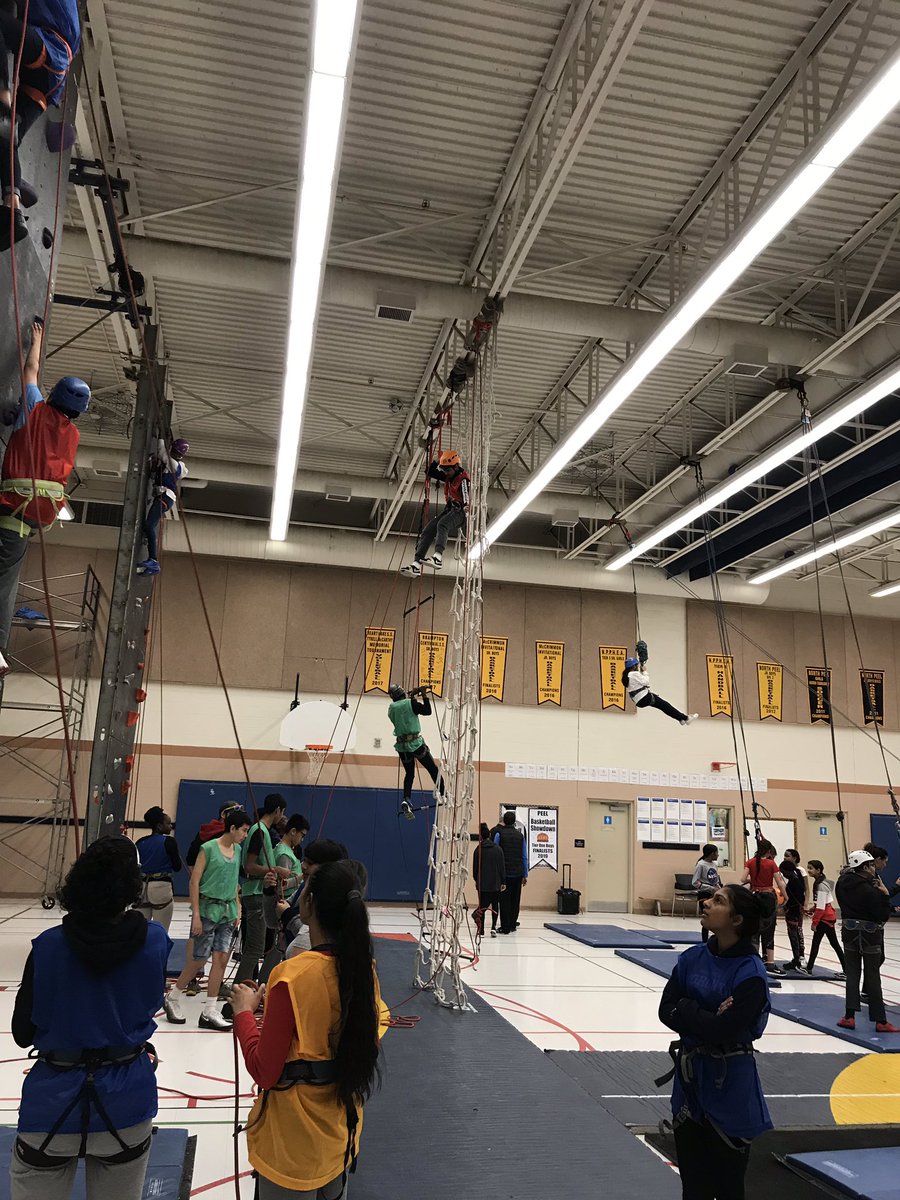 Mr_McCaughtry's tweet photo. When it’s snowy outside, why not climb, climb, climb! @Cheynecheetahs @PeelSchools https://t.co/jrINBO8XLb