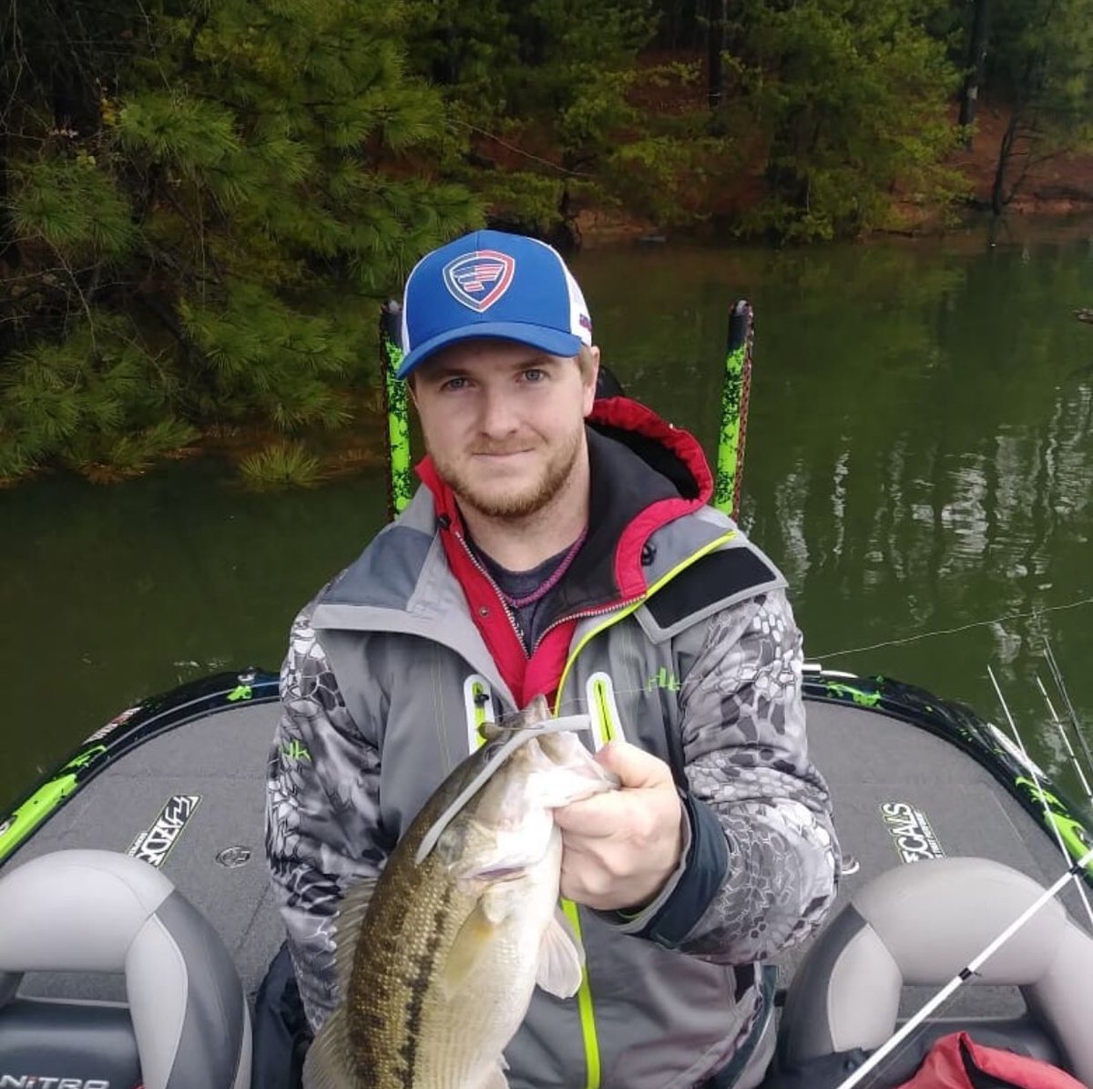 FishHeadSpin's tweet photo. Fish Head Robert Holliday put the hammer down on Lake Lanier with our 1/4 oz E-Series Hammer jig!
#fishheadspin #fishing #bassfishing #catchthebeast https://t.co/2DusR3FItK