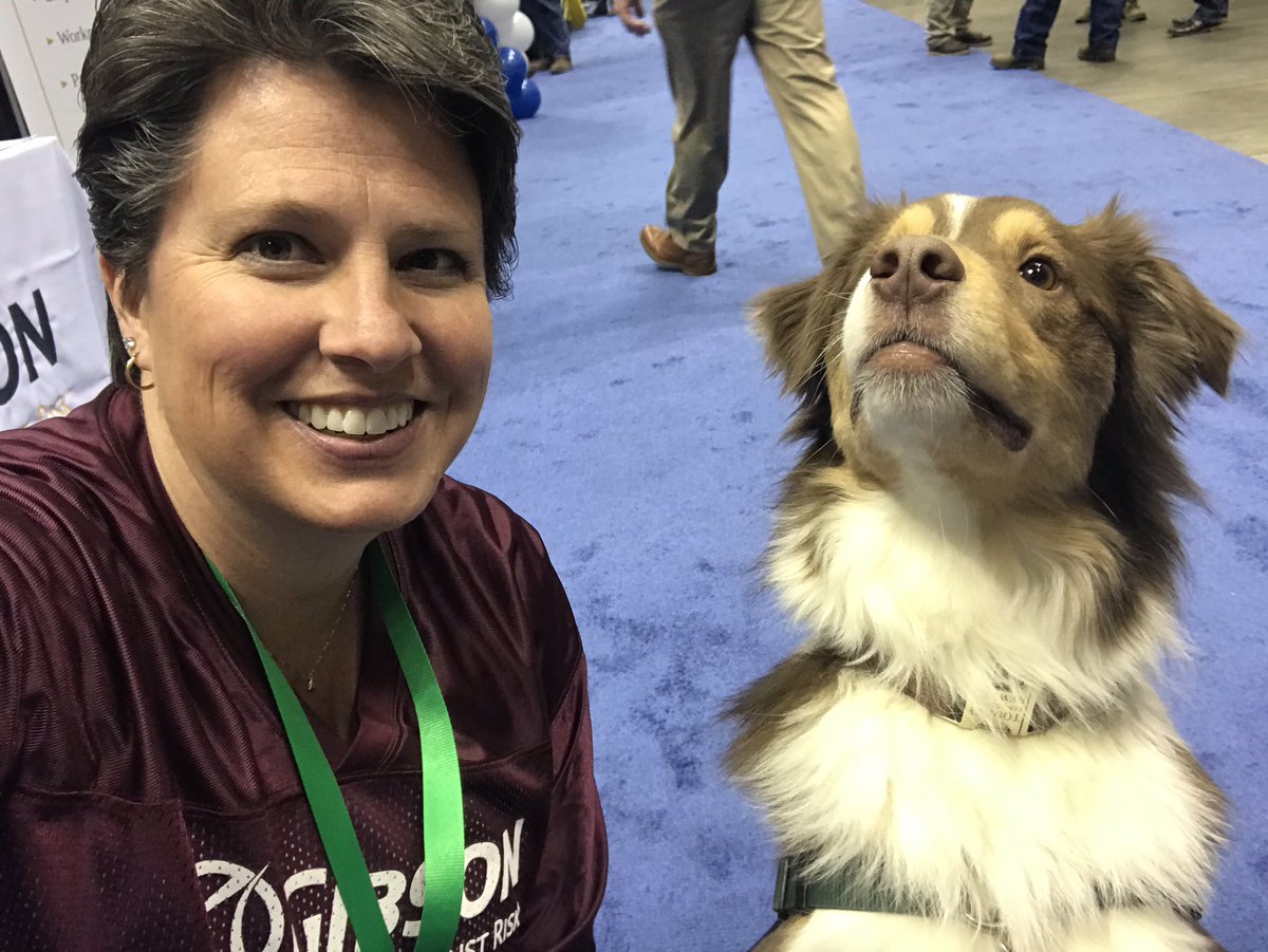 ShawnaNeilson's tweet photo. Thanks for stopping by the @GibsonInsurance booth at the #INSafety conference Toohey. @pawsandthinkinc https://t.co/9tVuCxgI3B