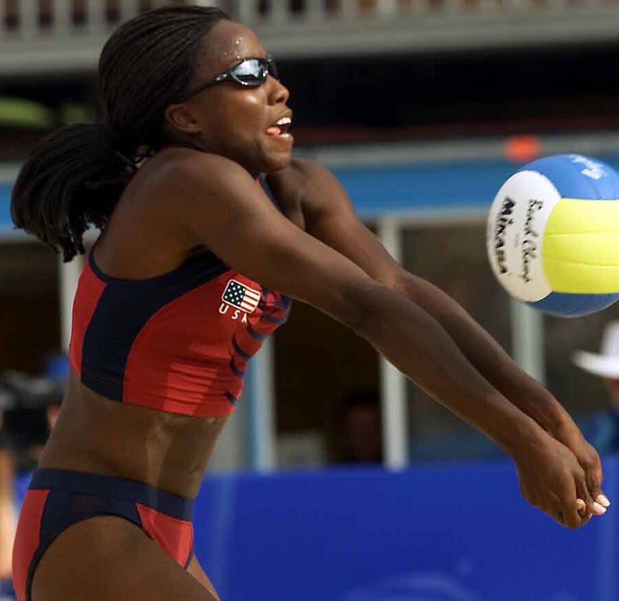 USAVBeach's tweet photo. Did you know? Annett Davis and Jenny Johnson Jordan won silver at the 1999 World Championships and tied for 5th at the 2000 Olympic Games? #BlackHistoryMonth https://t.co/x6NHdG2QlT
