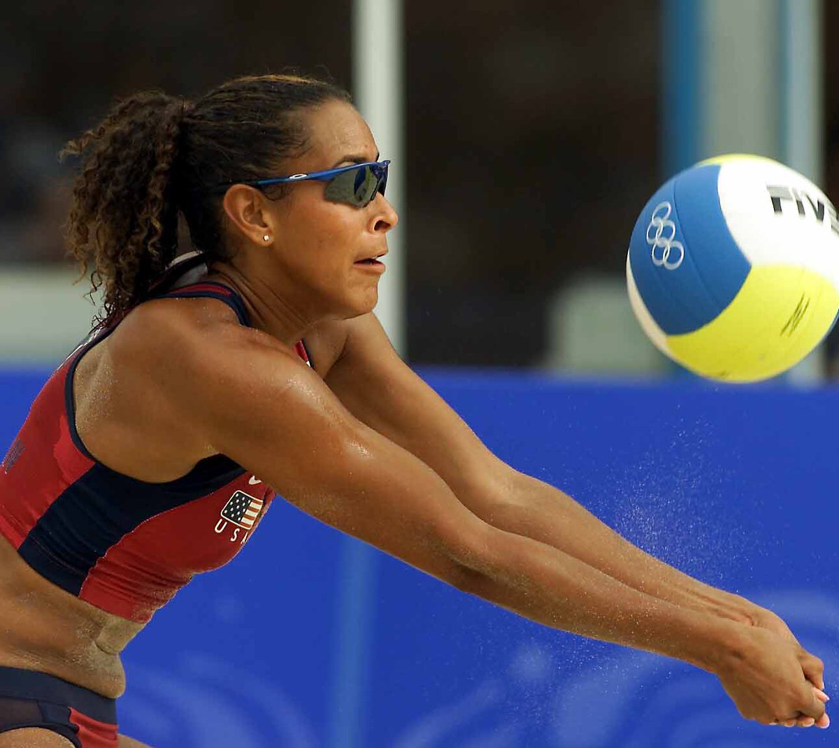 USAVBeach's tweet photo. Did you know? Annett Davis and Jenny Johnson Jordan won silver at the 1999 World Championships and tied for 5th at the 2000 Olympic Games? #BlackHistoryMonth https://t.co/x6NHdG2QlT