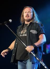 Happy birthday to Johnny Van Zant, who was born February 27th 1960. 