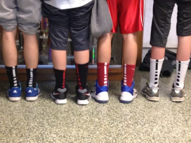 grade school nike socks