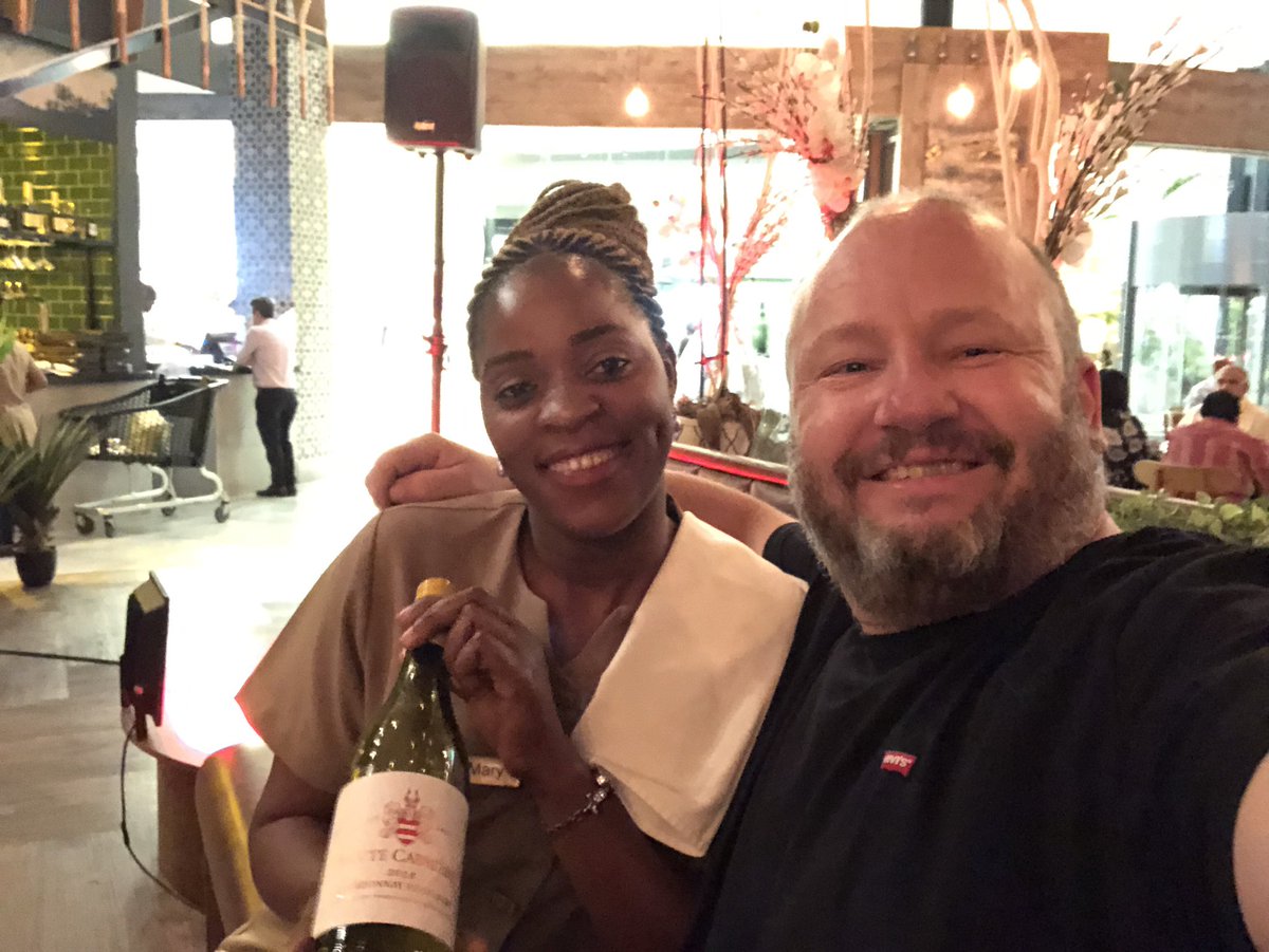 warwick7404's tweet photo. There’s something about Mary!!!! @HauteCabriere @NomadByKream @CWWU_SA https://t.co/XjA8PJUAjT