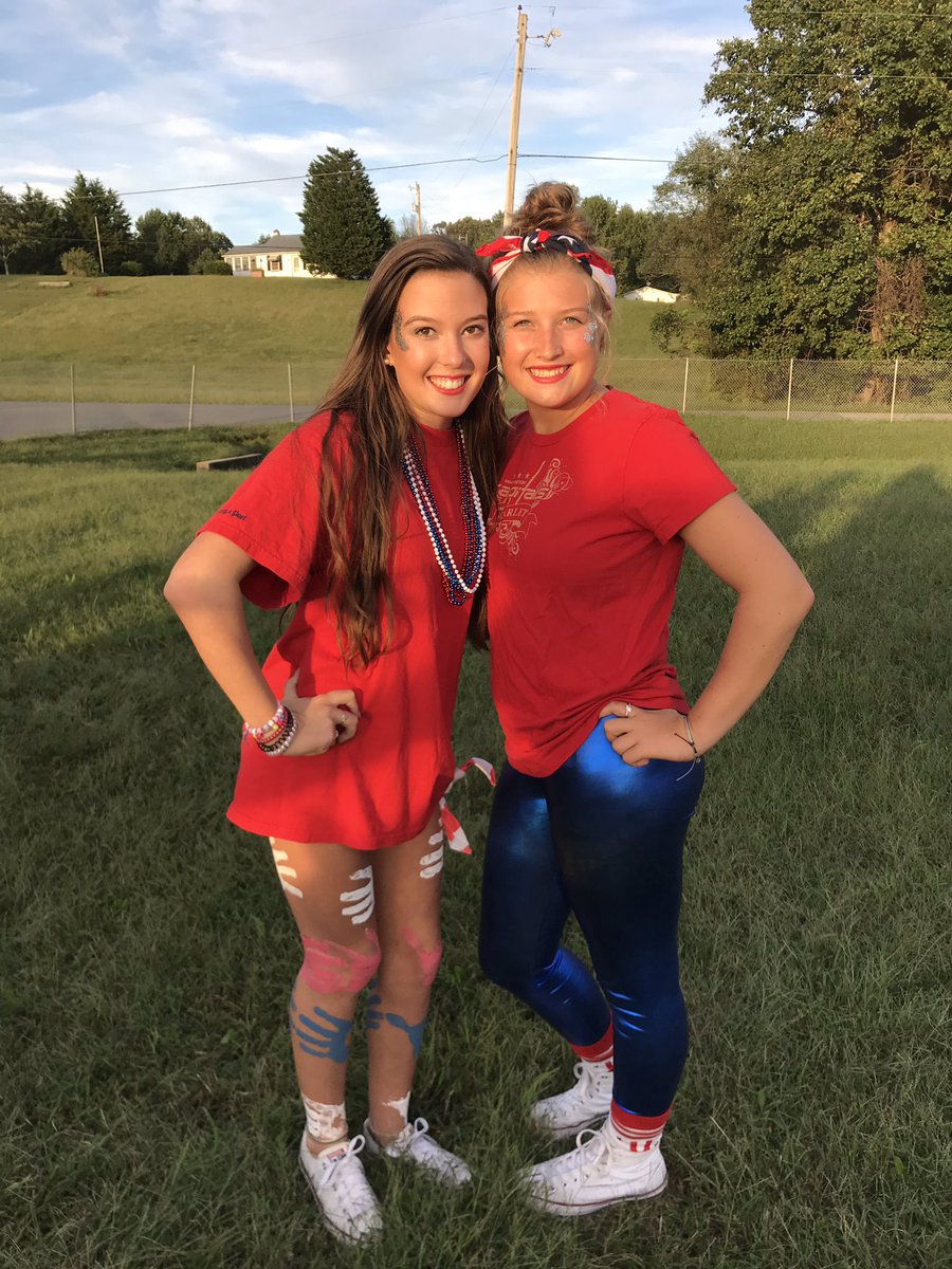 alex_nicholsss's tweet image. screaming happy 17th birthday to MY #1 BABE!!!!!💘💘 i love you SO SO much!!! can’t wait to lax it up with you this season🤪🤩💖🥰