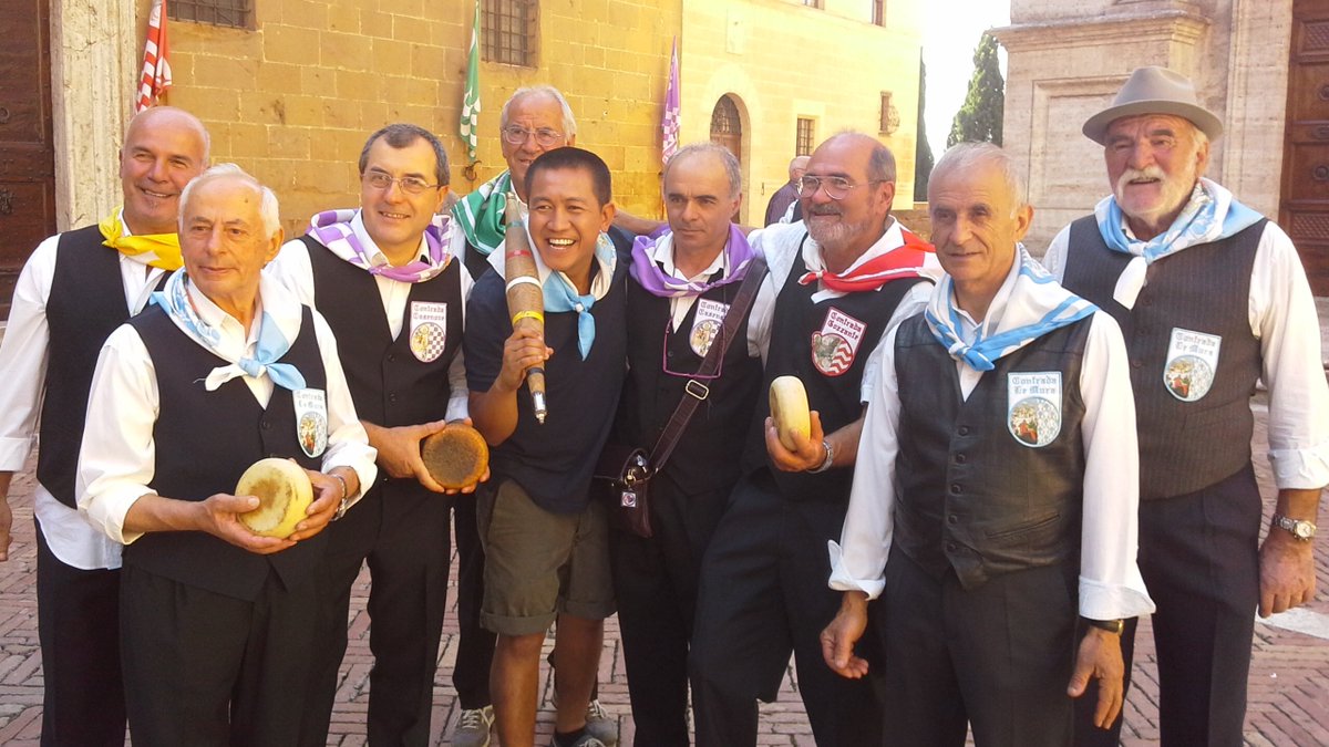 Fabio_Di_Segni's tweet image. Happy  memories of my shoot with Anh Do and 7 Network here in Italy.
#australiantv #7network #tvproduction #travel