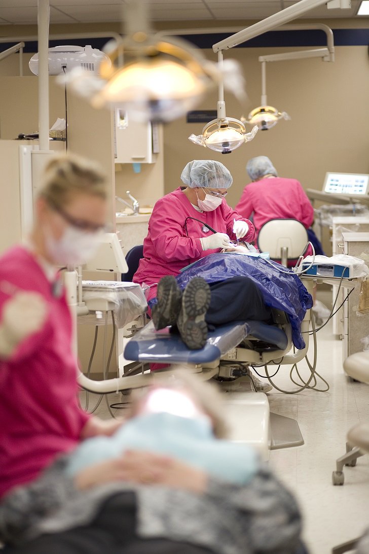ShockTheFuture_'s tweet photo. Vote yes for #shockthefuture to move the dental hygiene clinic from Ahlberg Hall to the School of Oral Health and use the old clinic space for a new Health Professions Student Success Center. ☑️ https://t.co/kMaAQZKkss